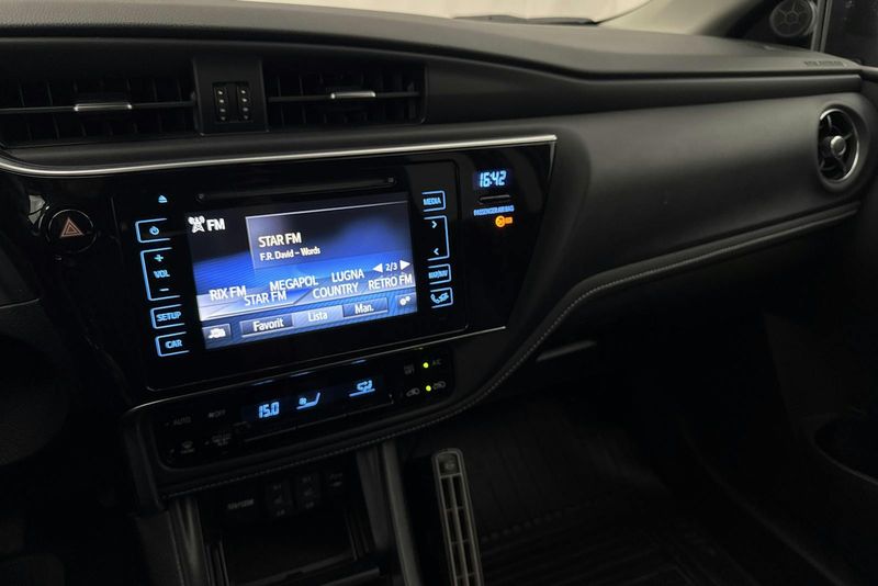 Toyota Auris bild 12