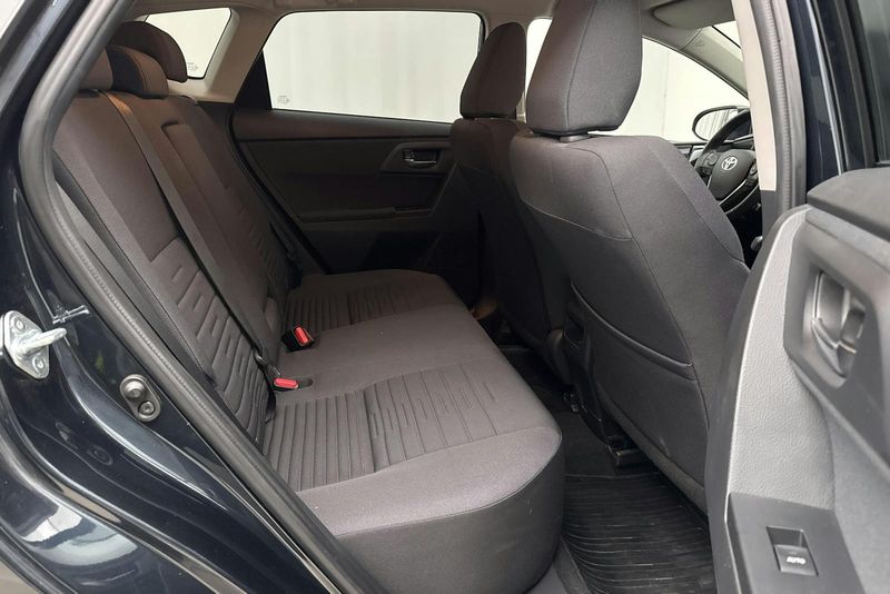 Toyota Auris bild 8