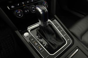 Volkswagen Passat bild 13