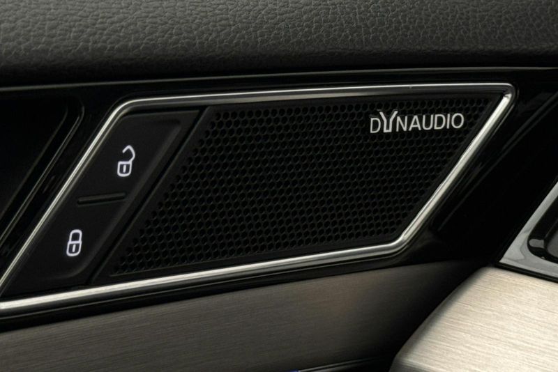 Volkswagen Passat bild 14