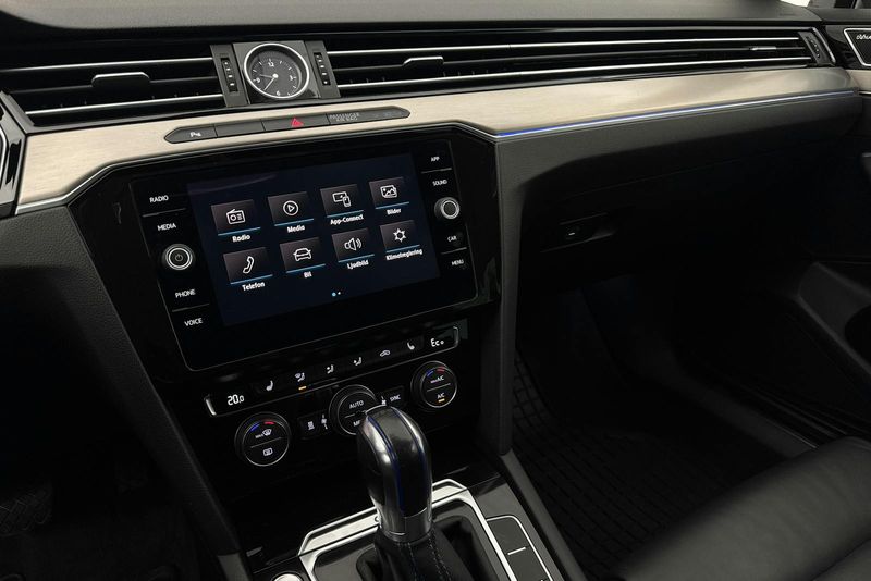 Volkswagen Passat bild 15