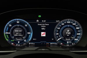 Volkswagen Passat bild 10