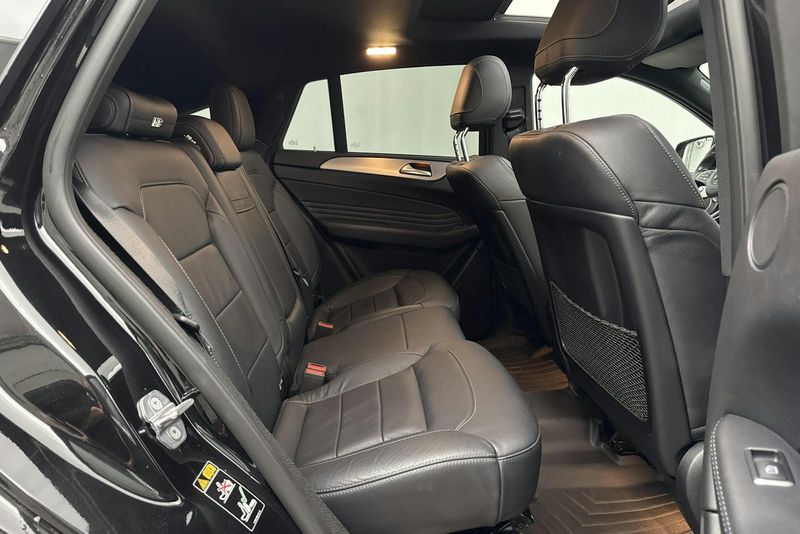 Mercedes GLE350 bild 8