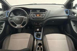 Hyundai i20 bild 6