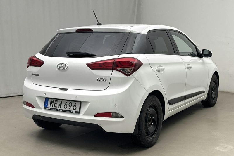 Hyundai i20 bild 3