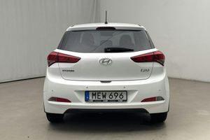 Hyundai i20 bild 5