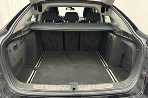 BMW 320 bild 9