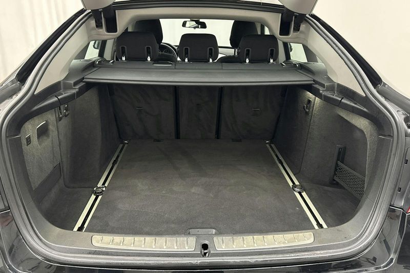 BMW 320 bild 9