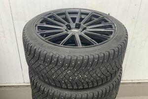 Tesla Model Y bild 17