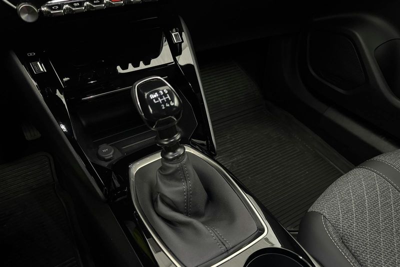 Peugeot 2008 bild 13