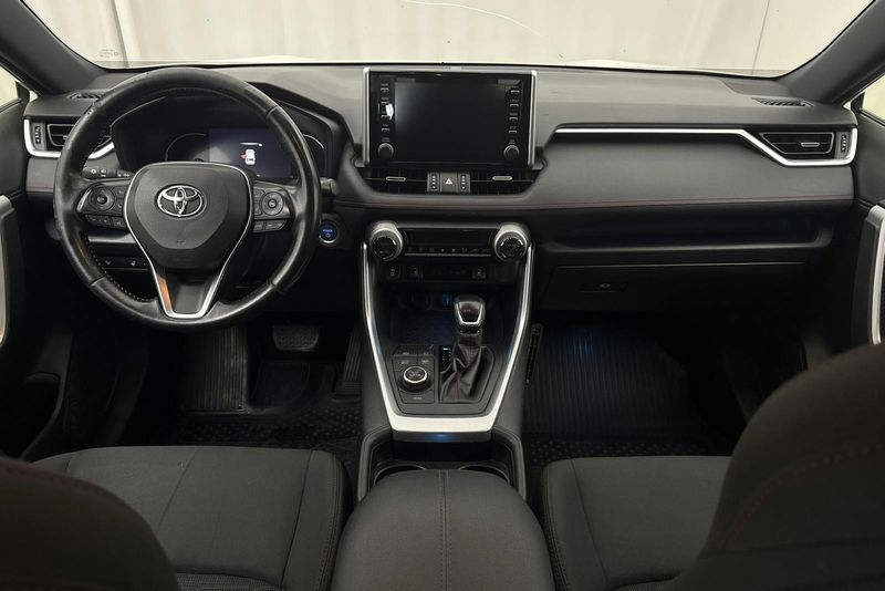 Toyota RAV4 bild 6