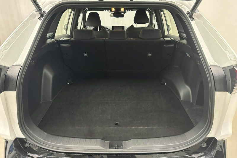 Toyota RAV4 bild 9