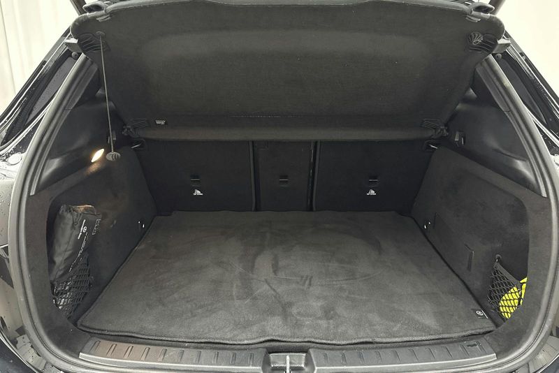 Mercedes EQA300 bild 9
