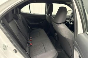 Toyota Yaris bild 8