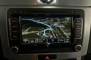 Volkswagen Passat bild 11