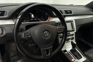 Volkswagen Passat bild 18
