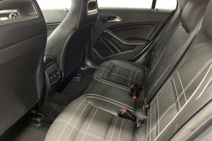 Mercedes CLA200 bild 14