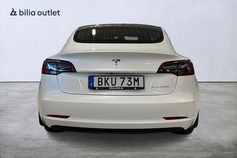 Tesla Model 3 bild 7