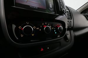 Renault Trafic bild 14