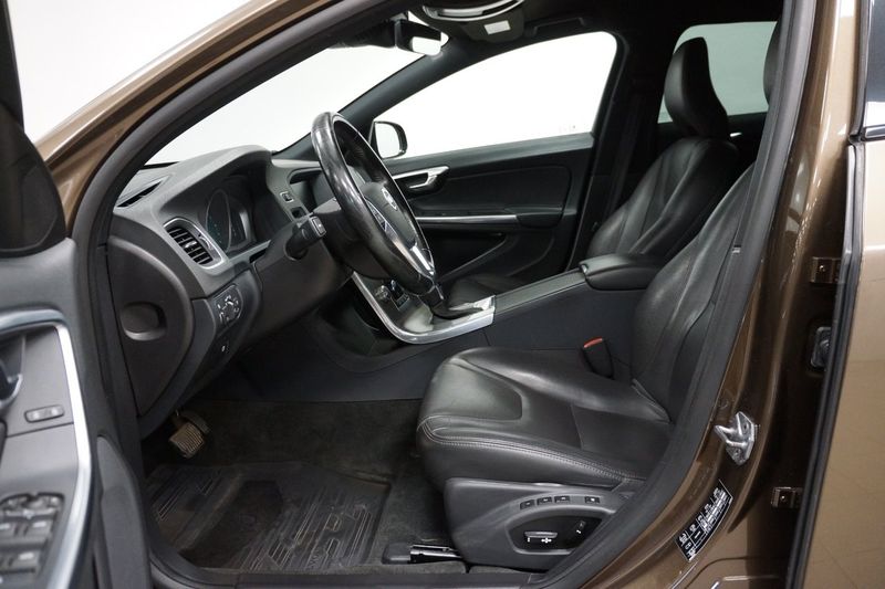 Volvo V60 bild 7