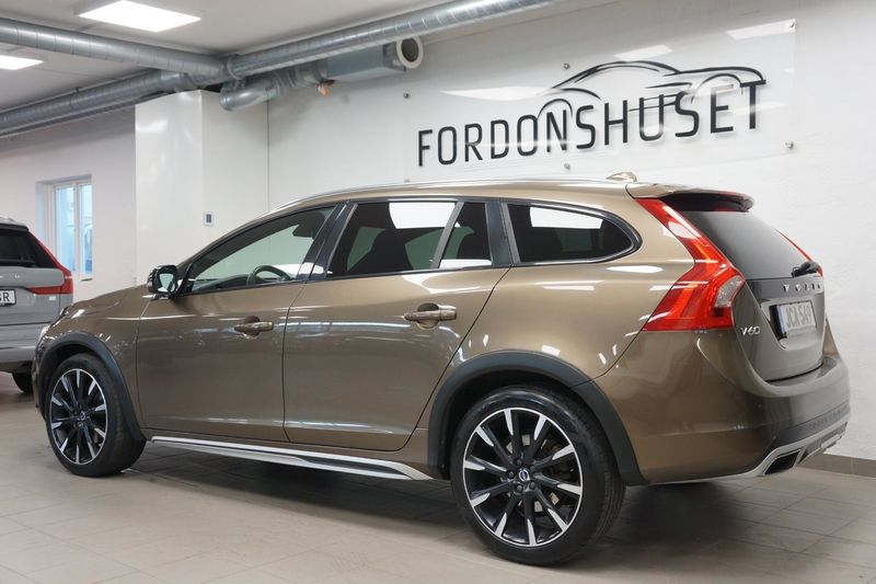 Volvo V60 bild 2
