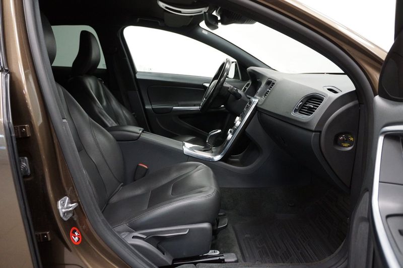 Volvo V60 bild 11