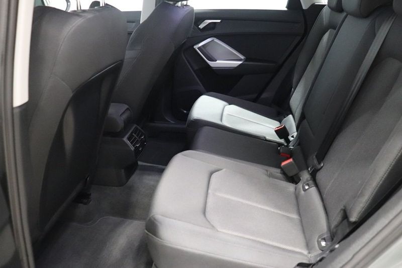 Audi Q3 bild 9