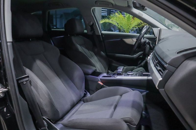 Audi A4 bild 8