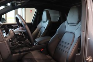 Porsche Cayenne bild 15