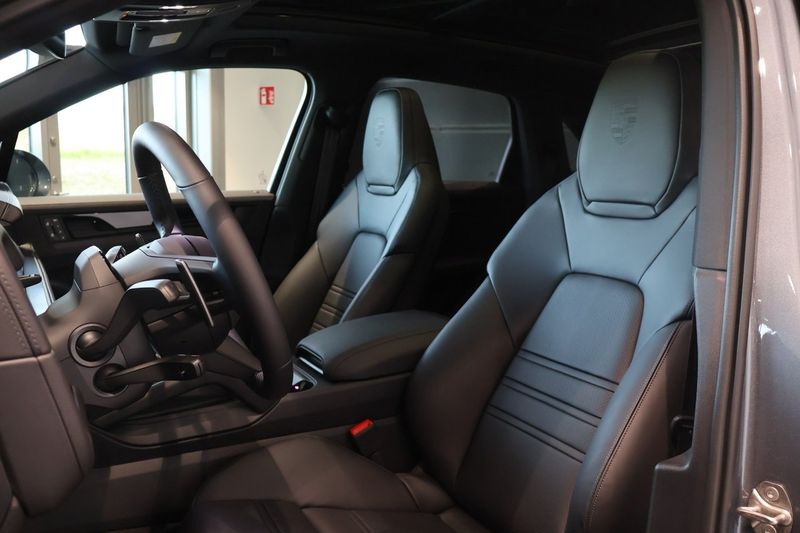 Porsche Cayenne bild 15