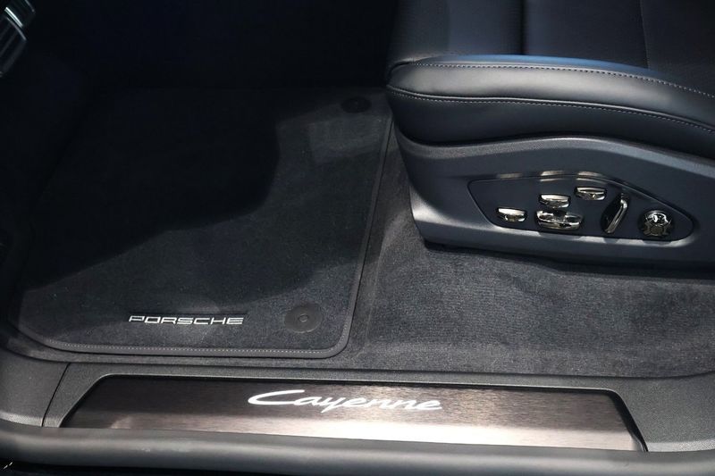 Porsche Cayenne bild 11