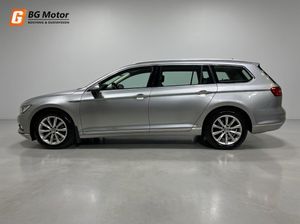 Volkswagen Passat bild 2