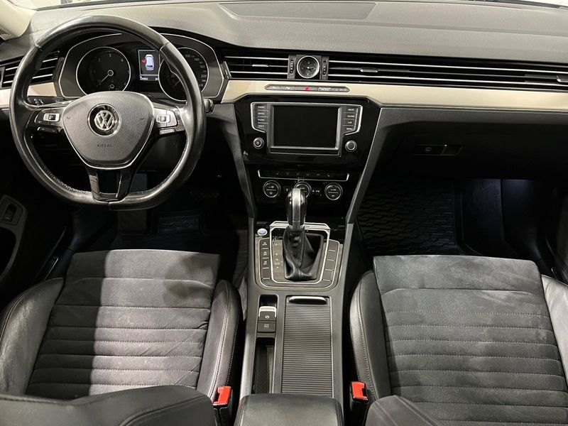 Volkswagen Passat bild 14