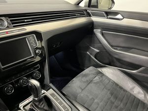 Volkswagen Passat bild 17