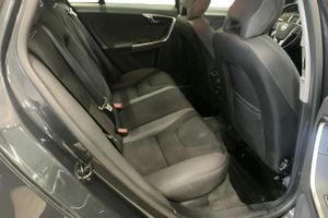 Volvo V60 bild 8