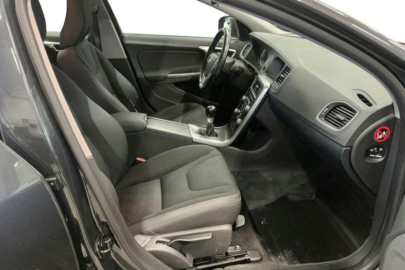 Volvo V60 bild 7