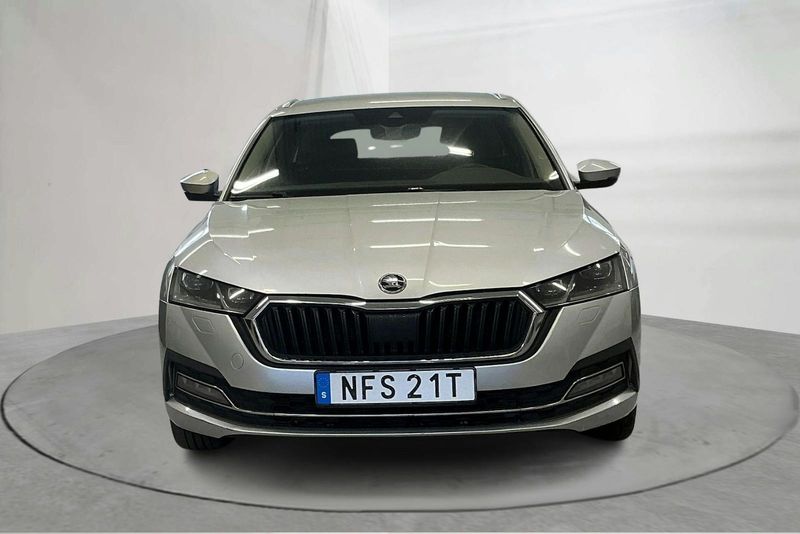 Skoda Octavia bild 4