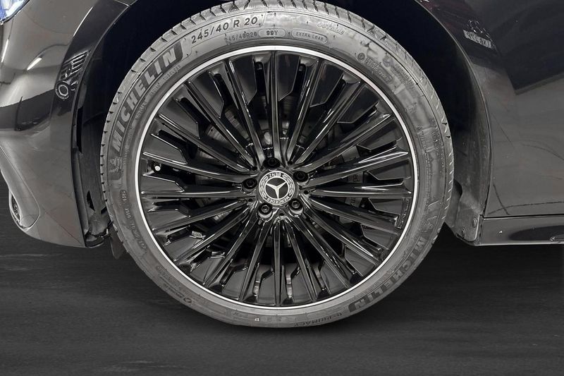 Mercedes E400 bild 6