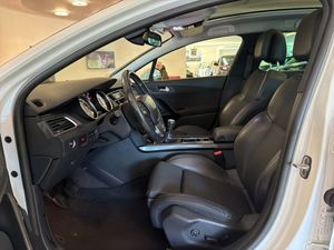 Peugeot 508 bild 9