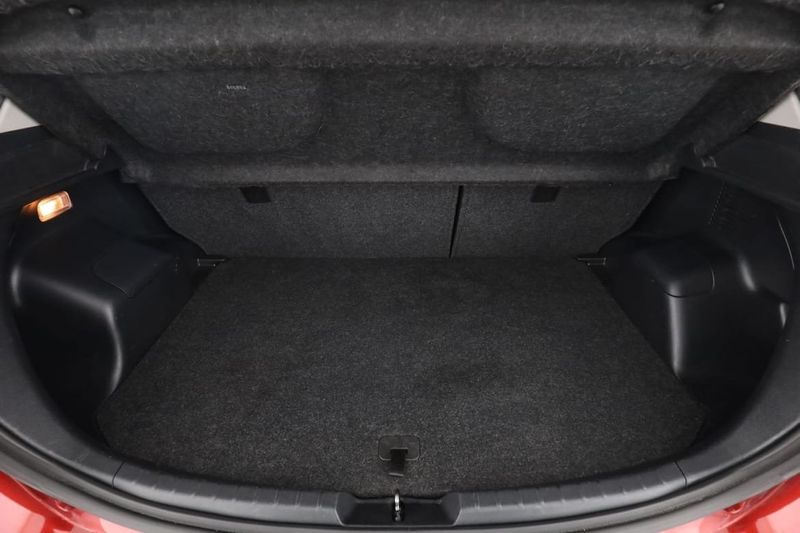 Toyota Yaris bild 18