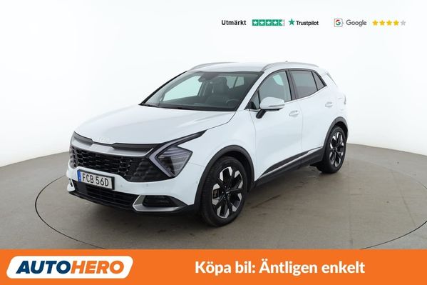 Kia Sportage Advance / Dragkrok, CarPlay, Rattvärme - 2022