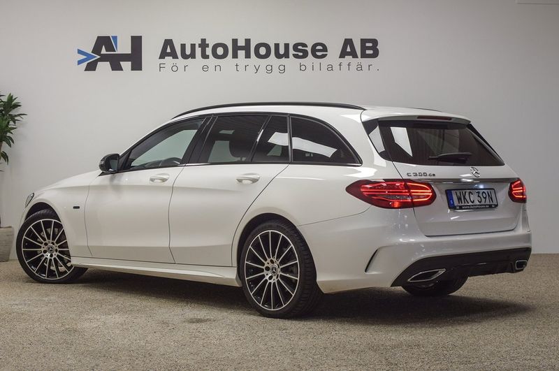 Mercedes C300 bild 2