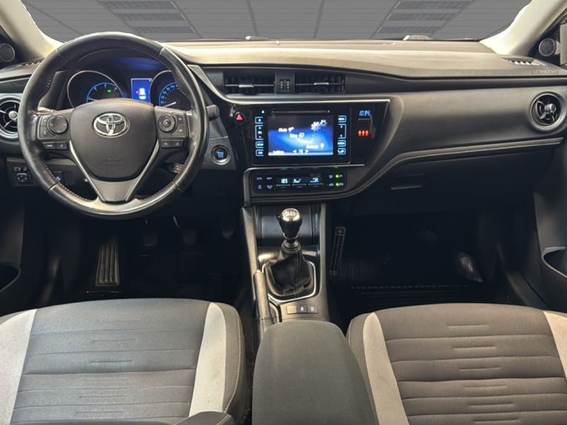 Toyota Auris bild 7