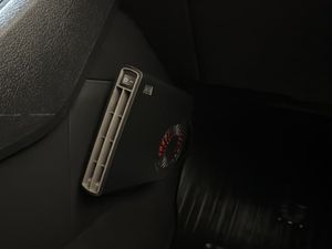 Toyota Auris bild 18