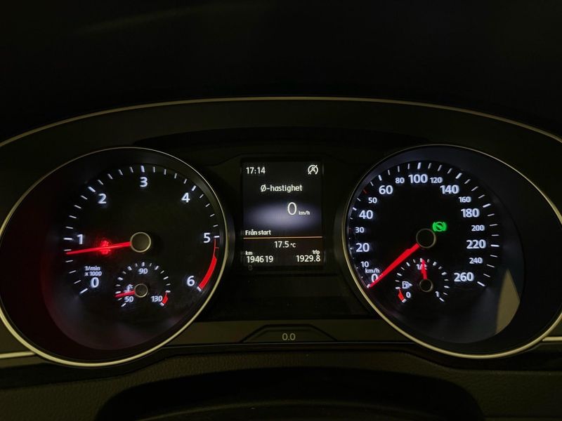 Volkswagen Passat bild 14