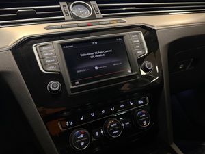 Volkswagen Passat bild 15