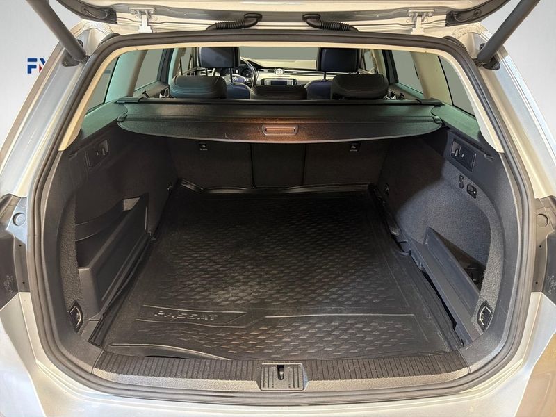 Volkswagen Passat bild 31