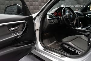 BMW 320 bild 13