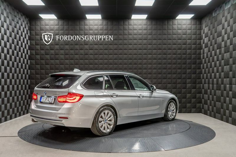 BMW 320 bild 8
