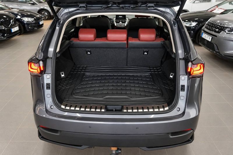 Lexus NX bild 6